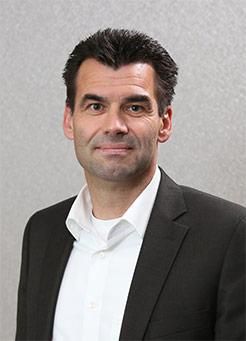 GF Peter Dreher