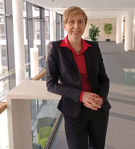 Rossmann It Unter Der Leitung Von Antje Konig Wird Cio Des Jahres 17