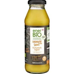 شوت المناعة** بالكركم والزنجبيل