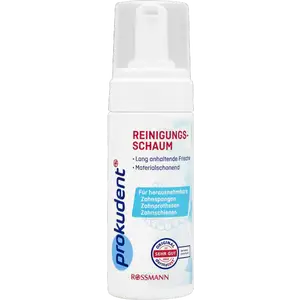 رغوة تنظيف طقم الأسنان