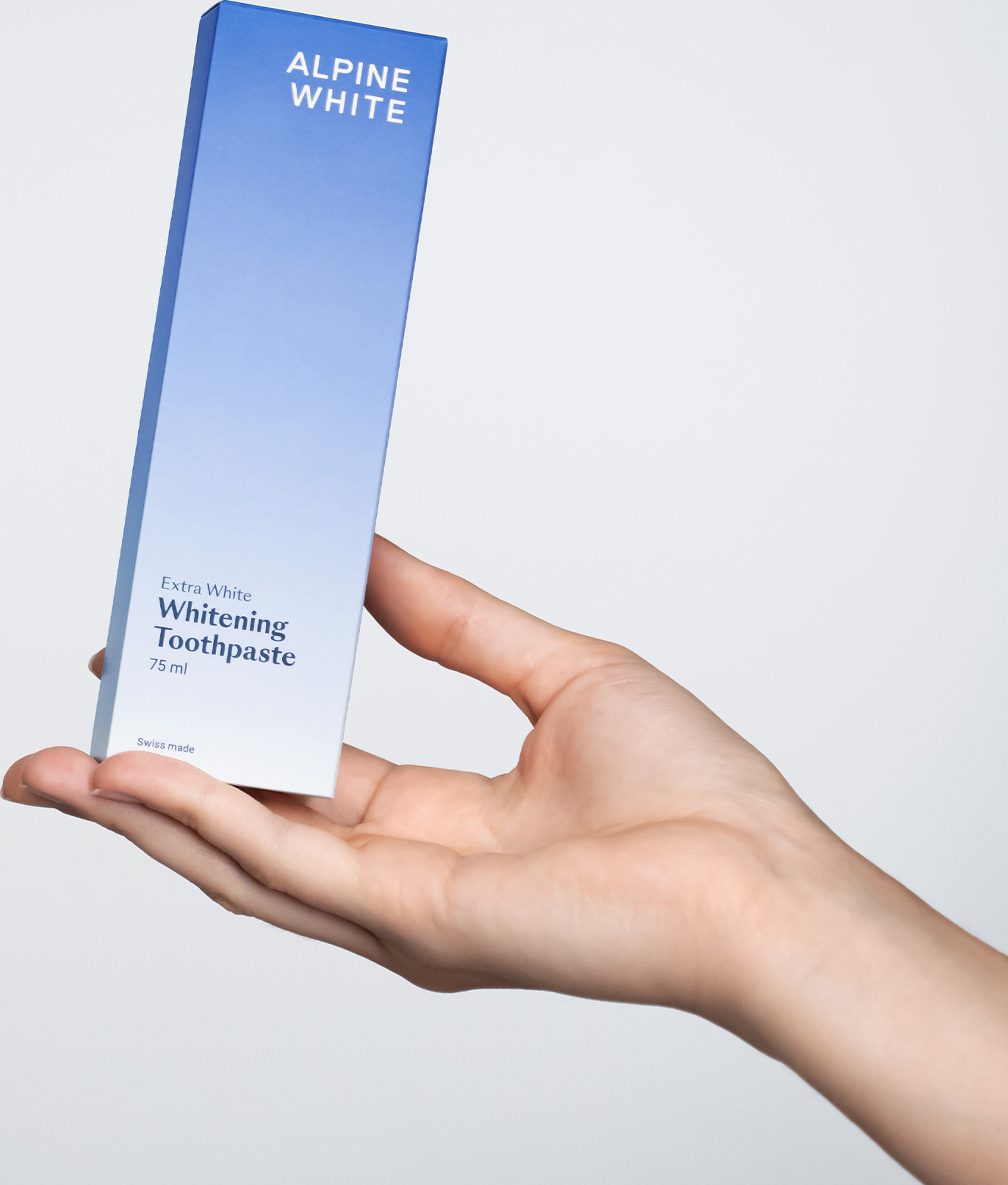 معجون أسنان لتبييض الأسنان Extra White 3