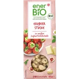 Gefriergetrocknete Erdbeerstücke in weißer Joghurtschokolade