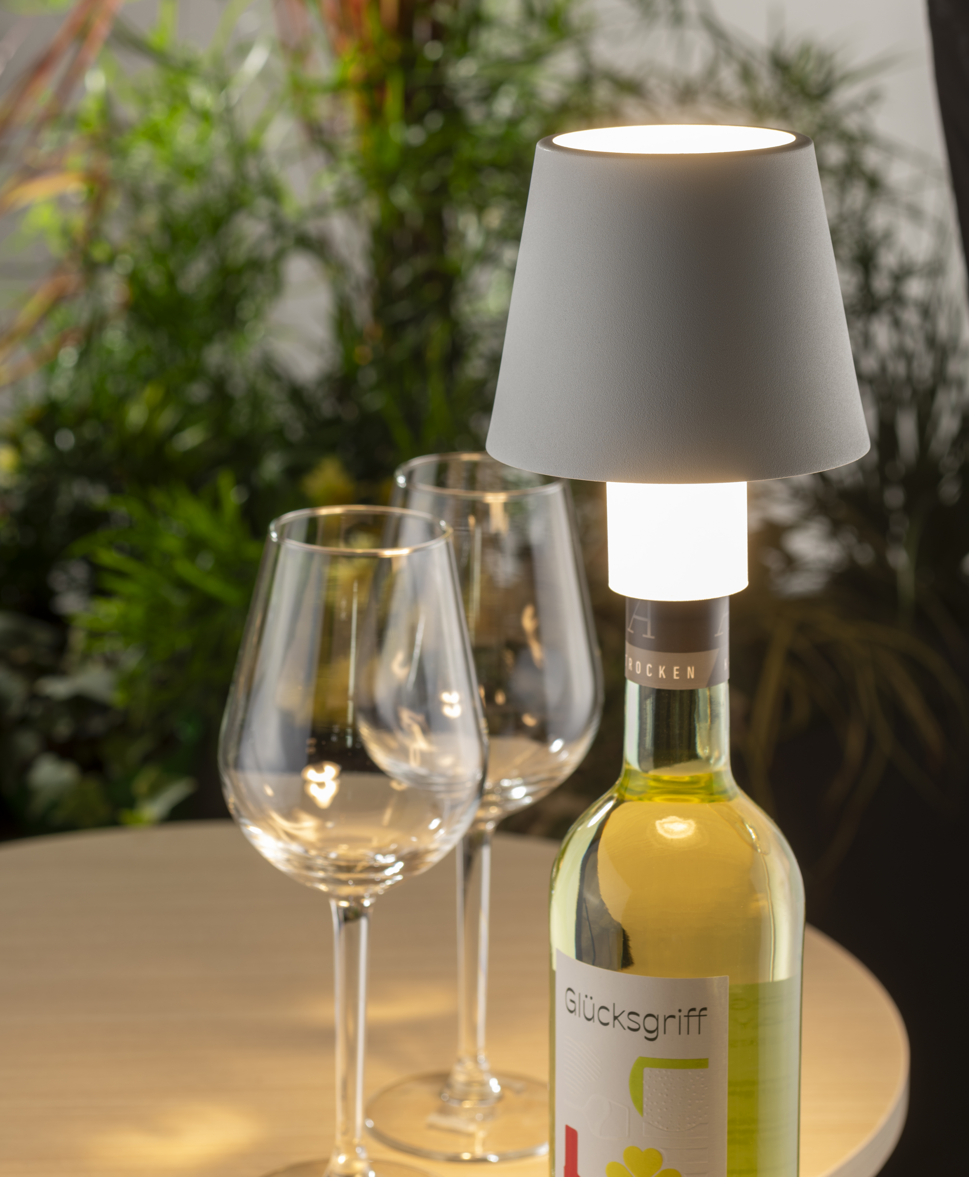 IDEENWELT Akku Flaschenleuchte weiß