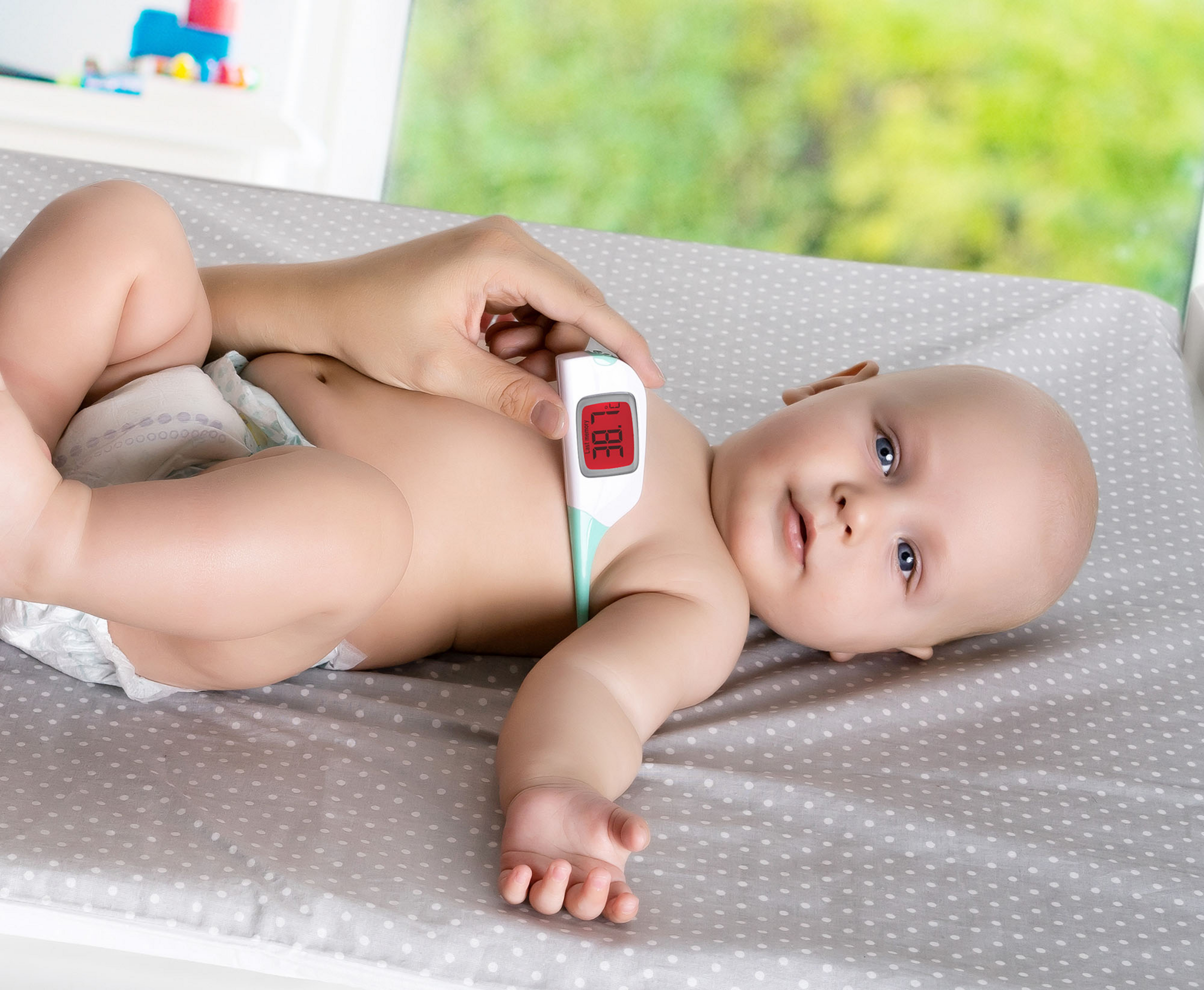 ميزان حرارة رقمي ملون، بلون أخضر نعناعي/أبيض 4