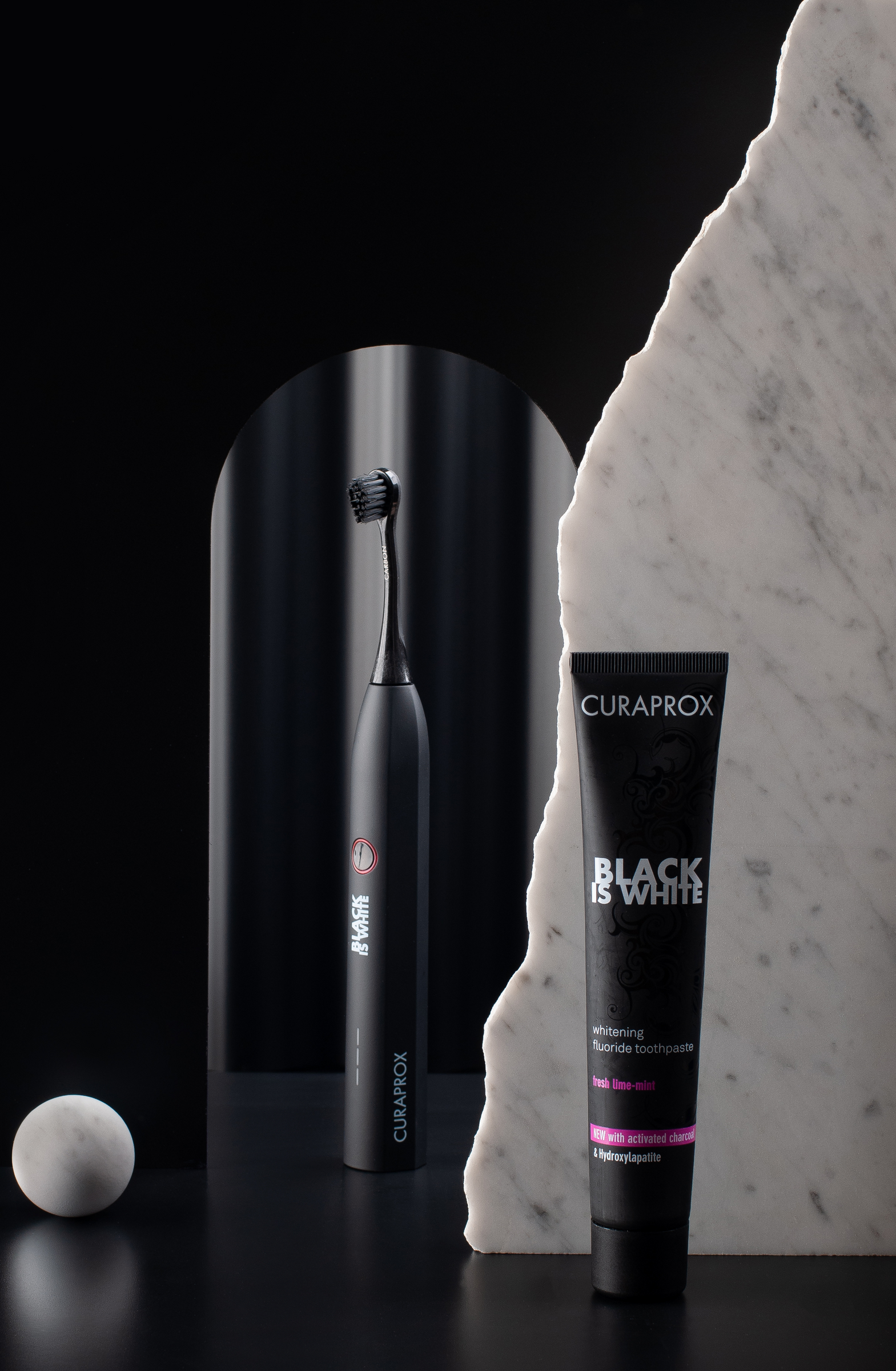 فرشاة أسنان كهربائية Hydrosonic "Black is white" 7