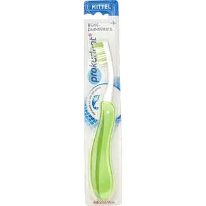 فرشاة أسنان للسفر متوسطة