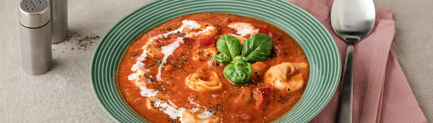 Bild von Paprika-Tomaten-Suppe