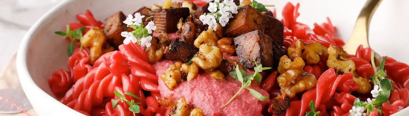 Pink Pasta mit Tofu
