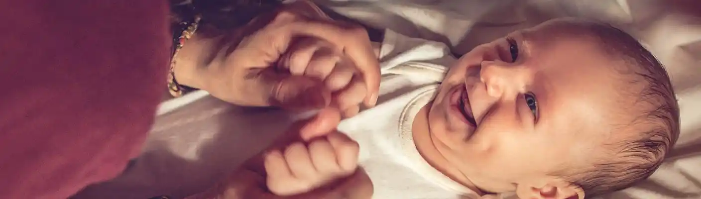 Das erste bewusste Lächeln: Ab wann zeigen Babys ihre Freude gezielt? Das erste bewusste Lächeln: Ab wann zeigen Babys ihre Freude gezielt?