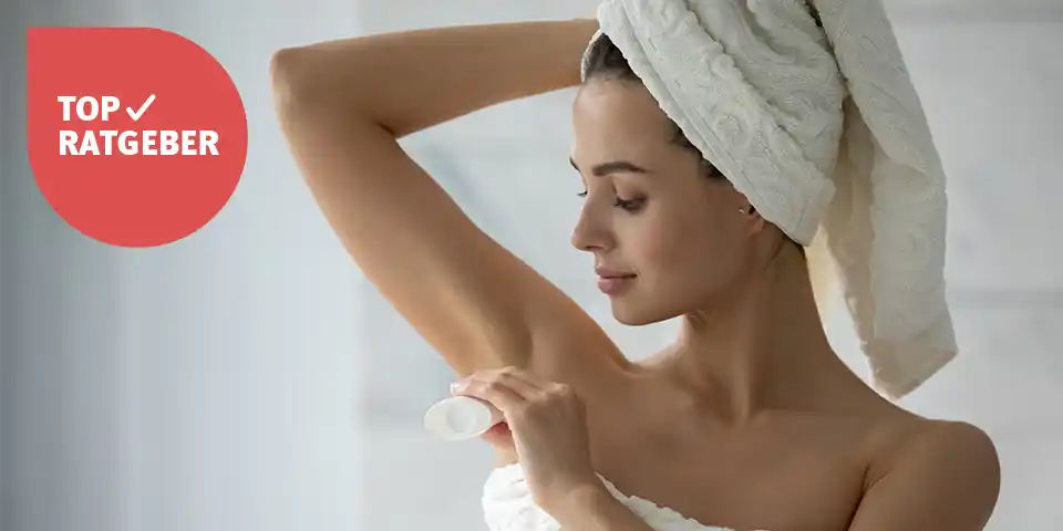 Frau mit Nivea Deo