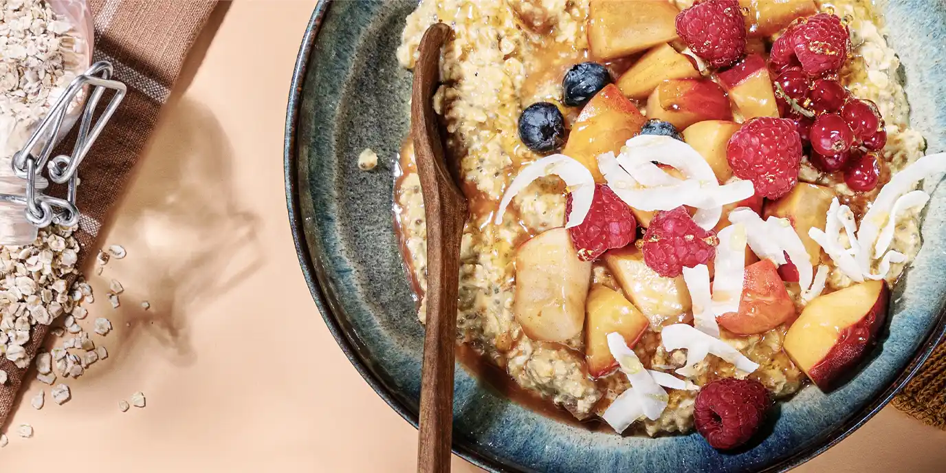 Golden Overnight Oats mit Aprikosen