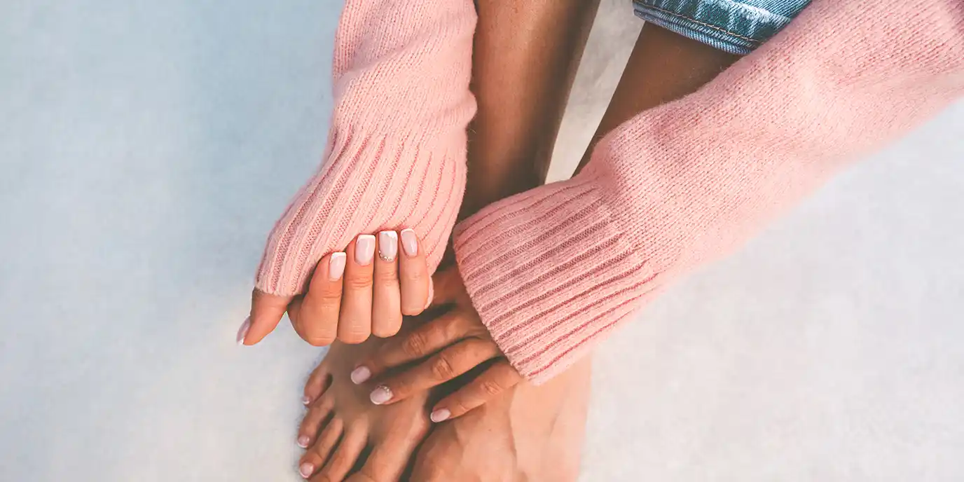 Micro French Nails