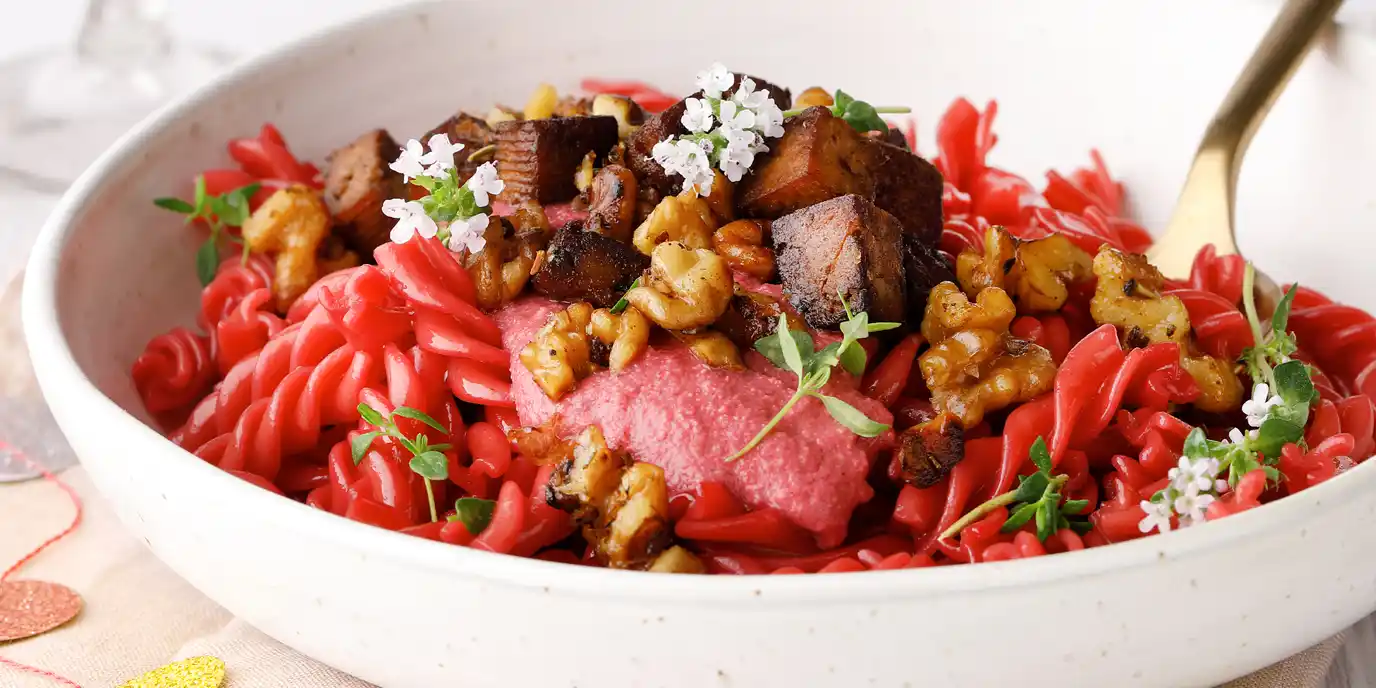 Pink Pasta mit Tofu