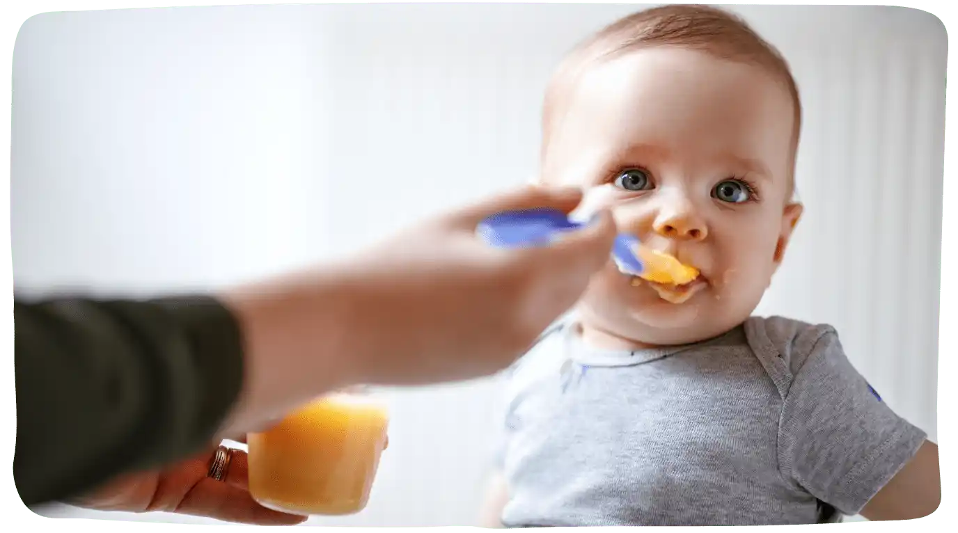 Baby im sechsten Monat